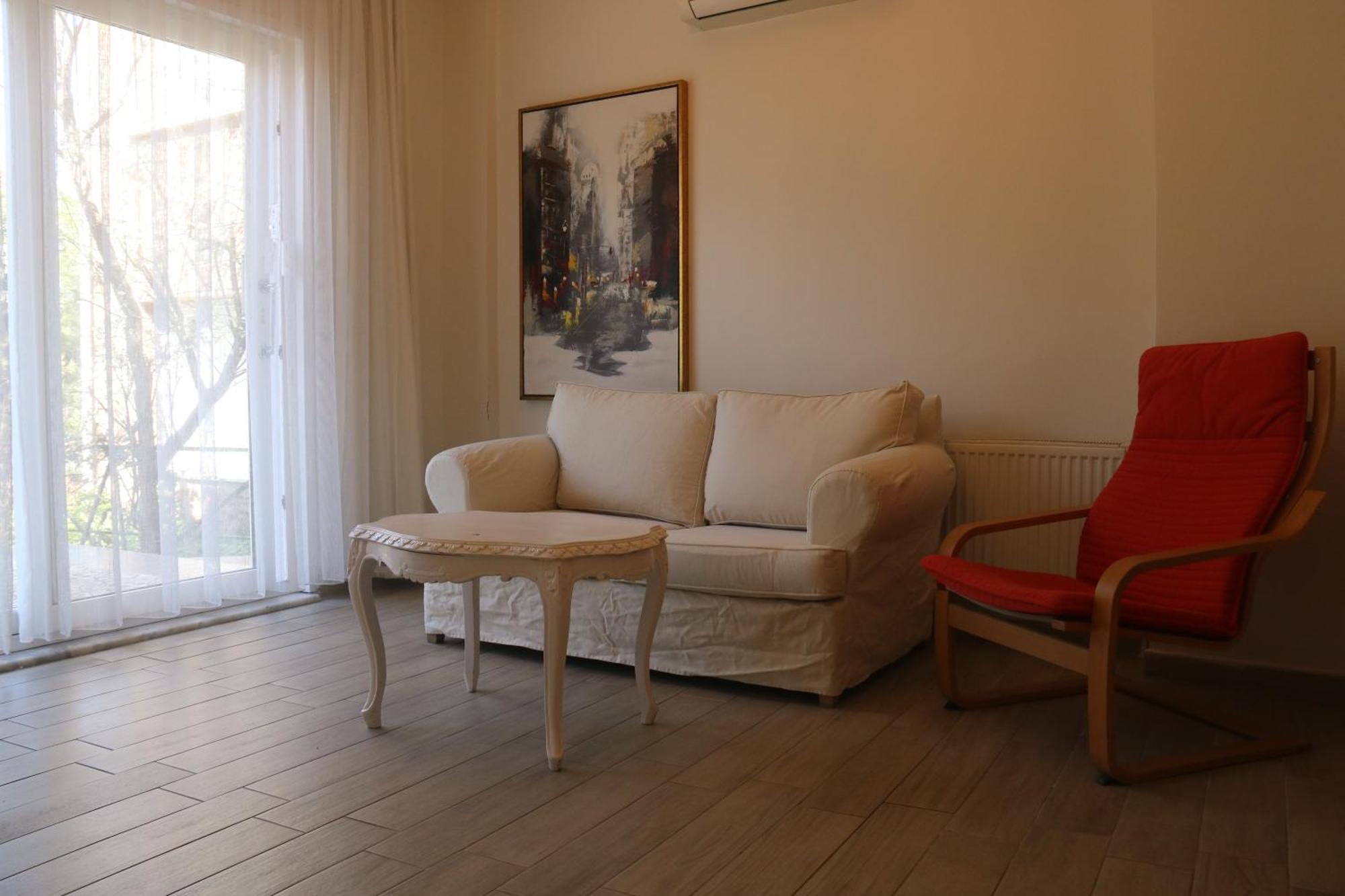 Bueyuekada Apart Hotel - Karadag Apart Prinseøyene Eksteriør bilde